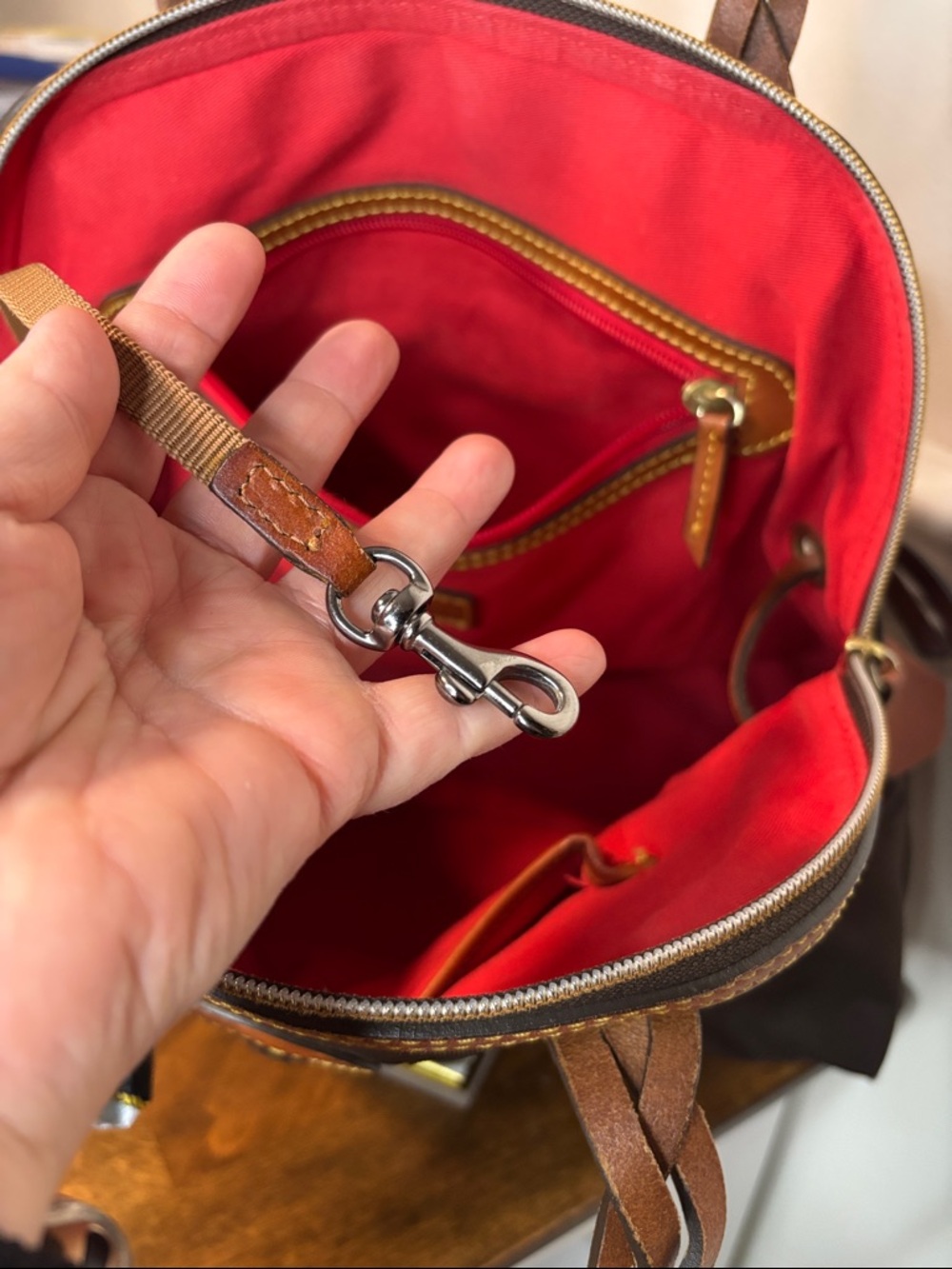 🔥LOW START Dooney & Bourke brown nylon domed satchel w/ braided leather handles - Picture 12 of 16